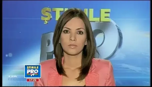 Satenii din Archia il acuza pe preot ca nu ii mai lasa sa ajunga la casele lor prin curtea bisericii