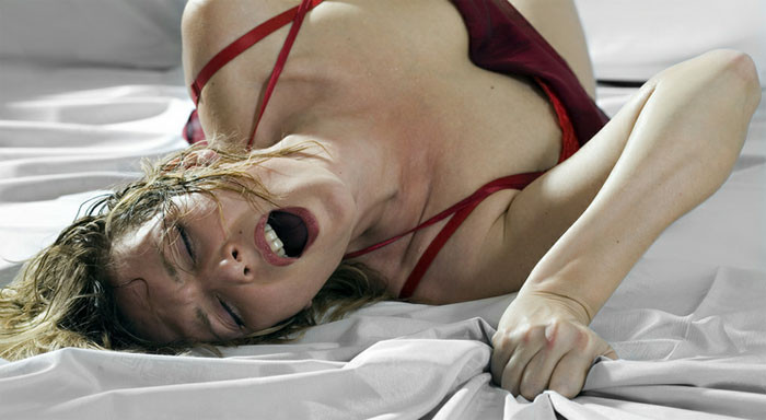 "Cate 7 ore, de 5 ori pe saptamana este prea mult". Cuplu arestat pentru prea multa pasiune