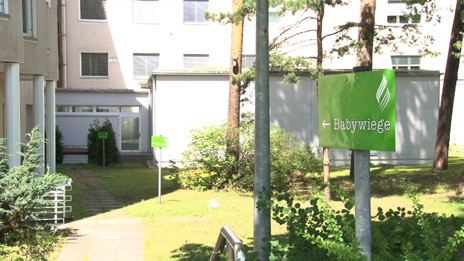 ONU: "Europa se intoarce in Evul Mediu". Controversa cutiilor pentru copiii abandonati