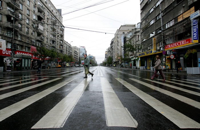 Directia de Mediu: Zona ultracentrala a Capitalei ar putea fi declarata pietonala o zi pe luna