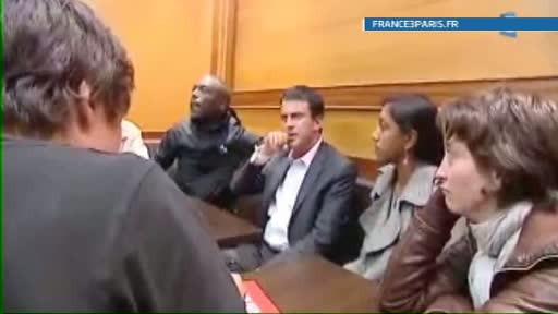 Patru romani i-au furat cardul mamei noului ministru de Interne al Frantei