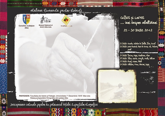 TRADITIE. Studentii din Alba Iulia expun povestea costumului popular