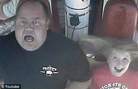 VIDEO viral. Cat de departe merge acest parinte, de dragul fetitei lui. "Nu mai fac niciodata asta!"