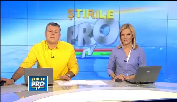 Poftiti la masa. Studentii gatesc friptura de vita cu jeleu, salam de peste si bere cu cirese