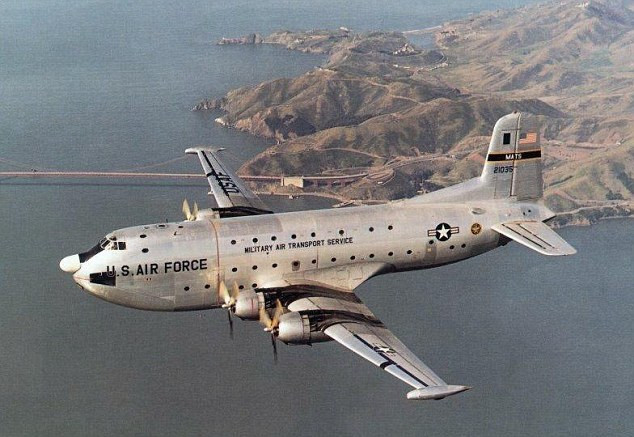 avion Air Force prabusit in 1952