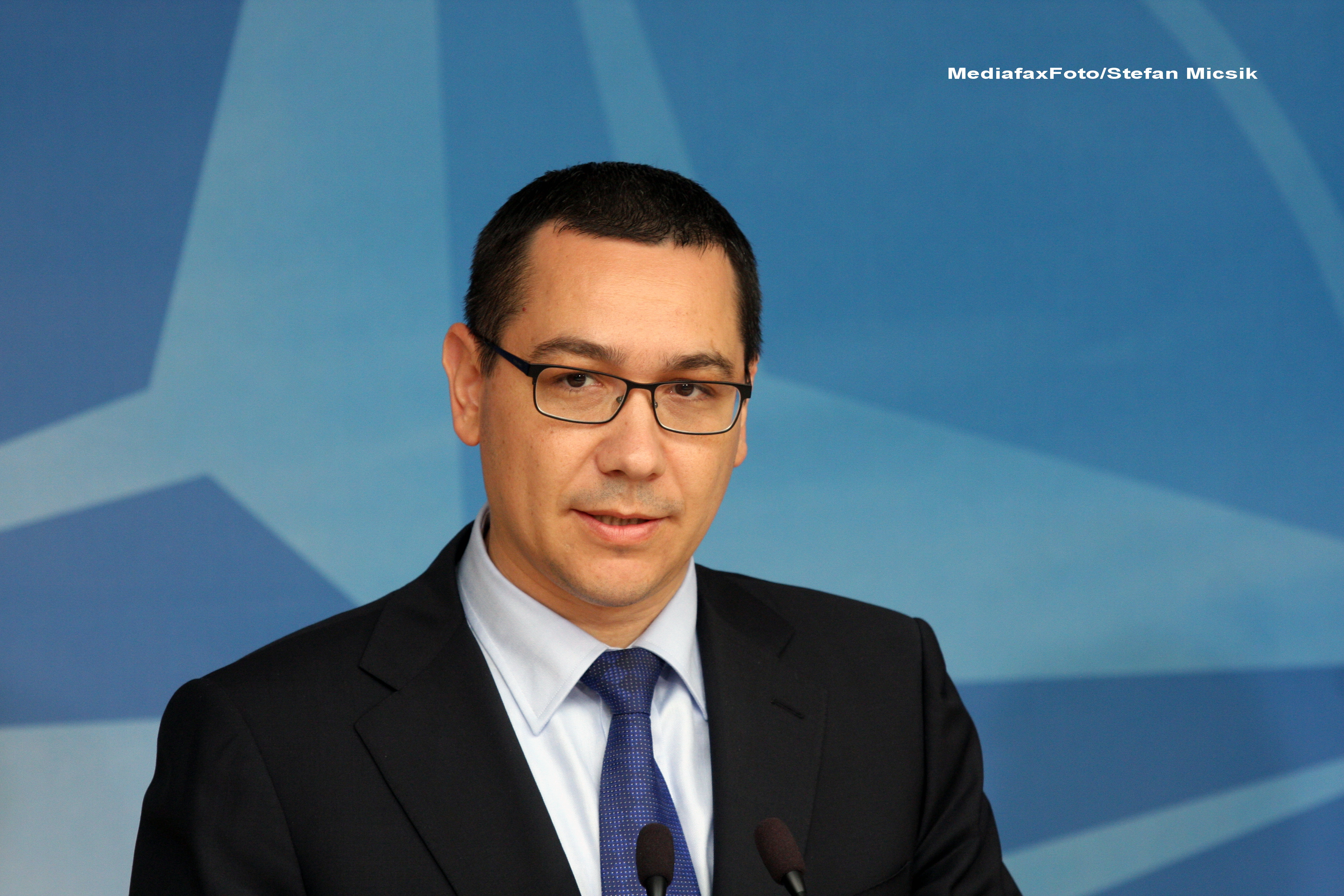 Victor Ponta s-a razgandit dupa intalnirea cu Schulz. "Vom organiza referendumul conform CCR"