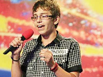 De la pustiul timid, la tanarul increzator. Transformarea incredibila prin care a trecut Narcis Ianau: FOTO