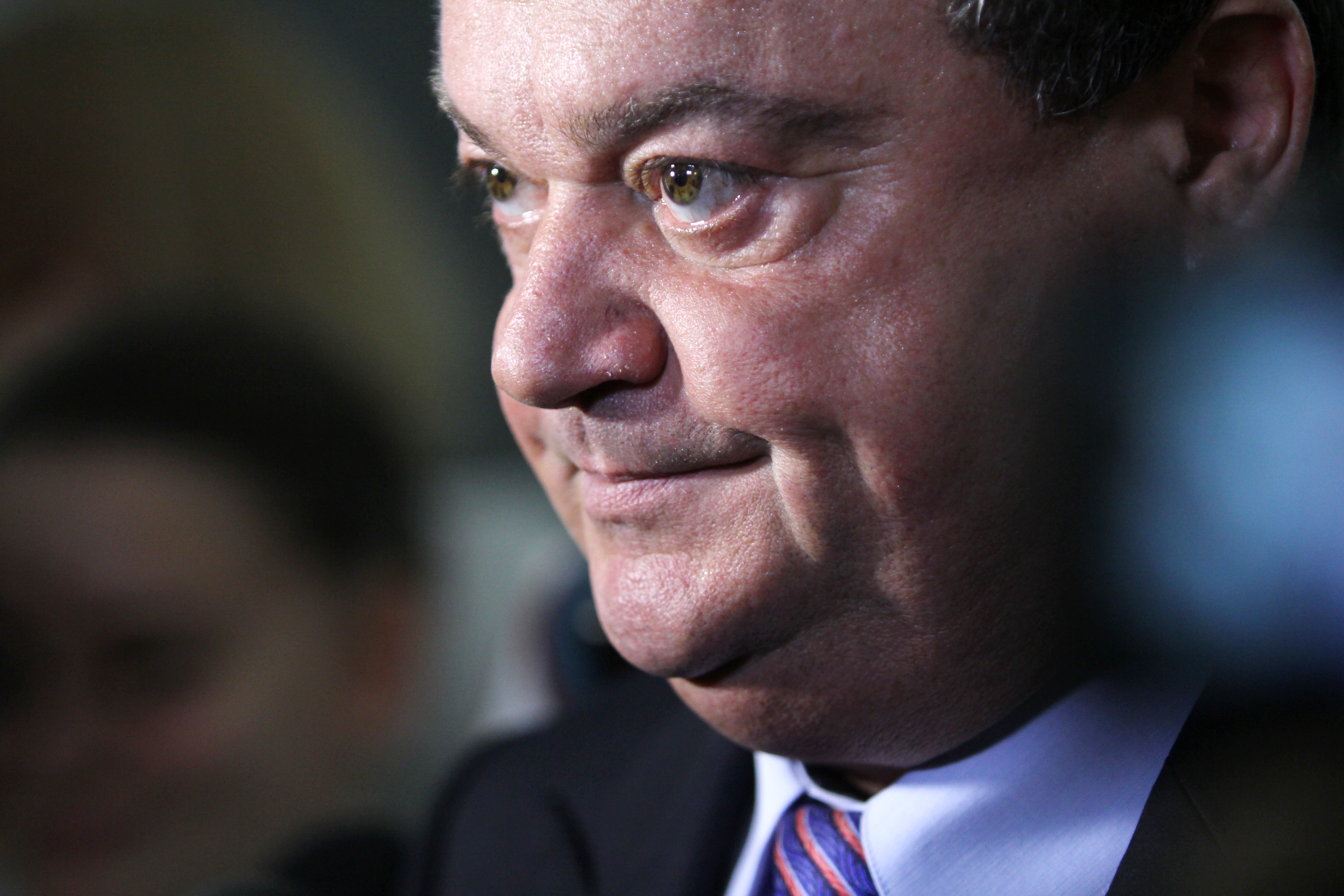 PDL contesta la Curtea Constitutiona legea retrocedarilor pentru care Guvernul isi asuma raspunderea