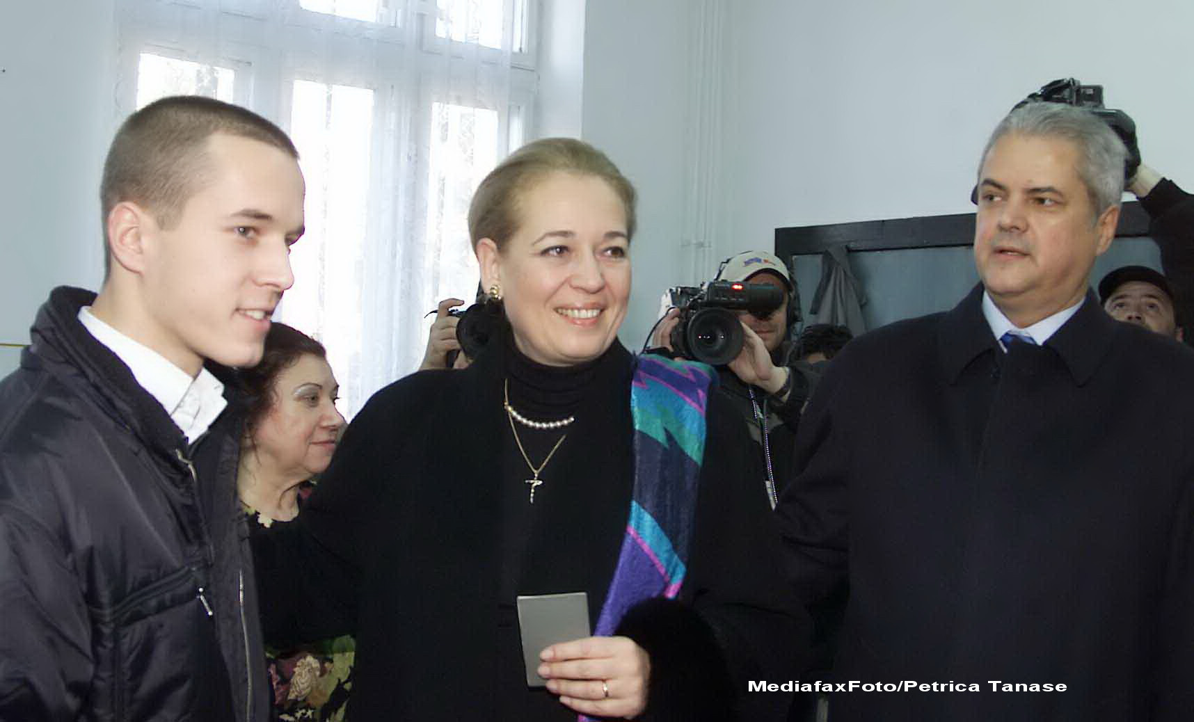 Scrisoarea lui Adrian Nastase catre fiul sau Andrei: "Sa nu faci niciodata politica!"