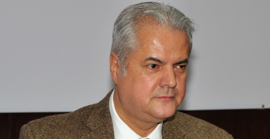 Adrian Nastase, condamnat la 4 ani de inchisoare. Calculul care-l scoate din inchisoare in 8 luni