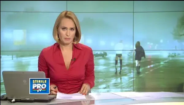 30 de eleve de liceu, santajate si obligate sa se prostitueze. Altele urmau sa devina mame surogat