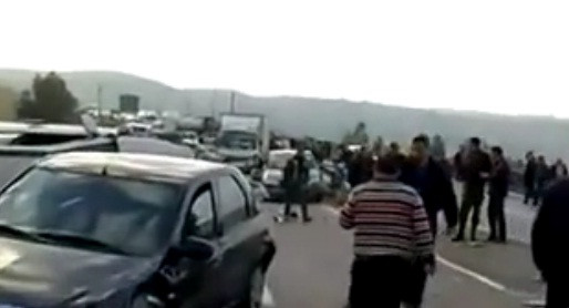 Asa arata cel mai mare lant de accidente din lume. A avut loc in Maroc si au fost implicate 2 Dacii