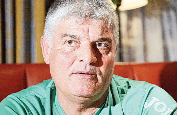 Paszkany mai vrea un atacant. Pe doua locuri, in ofensiva, se vor bate 6 jucatori