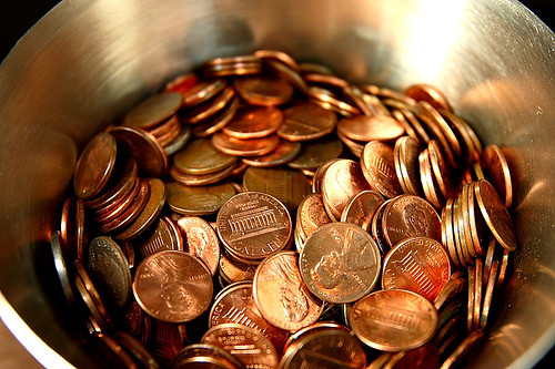 A indeplint o promisiune facuta in 1977. Angajatii bancii au ramas muti de uimire cand l-au vazut