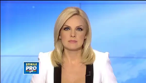 Intamplare bizara in China. Un copil a stat atarnat pe geamul unui bloc, minute in sir