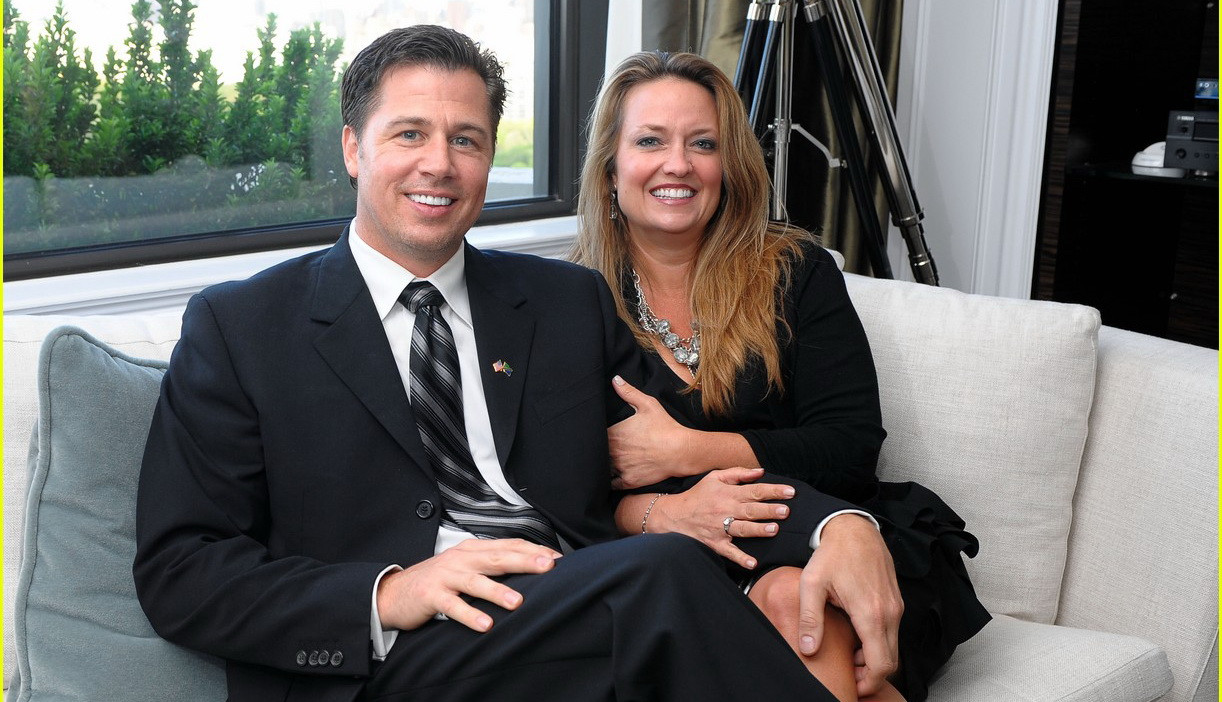 Fratele celui mai DORIT barbat din LUME face senzatie pe NET! VIDEO