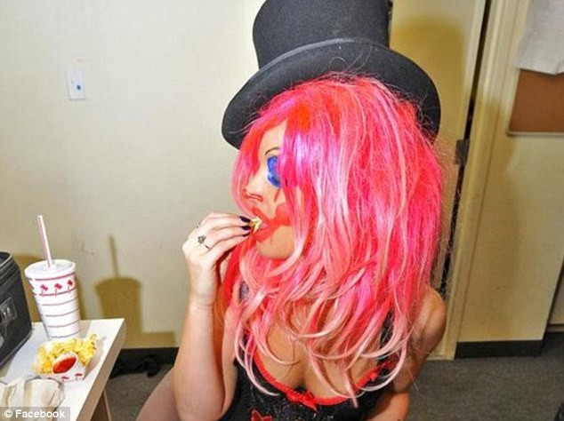 O actrita de filme pentru adulti a murit, la o saptamana dupa ce s-a casatorit