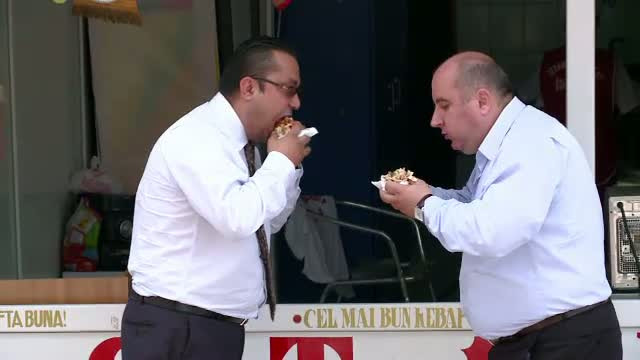 Turceasca, libaneza sau chiar norvegiana, shaorma a devenit principalul fel de mancare pe litoral