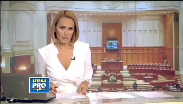 Ponta propune Parlamentului o sesiune in care sa coreleze legile privind referendumul cu decizia CCR