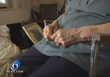 Motivul incredibil pentru care o femeie a tinut cadavrul iubitului ei in casa, timp de 18 luni