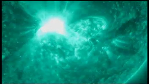 Eruptie solara masiva. Masa de particule a atins campul magnetic al planetei sambata, la ora 16:00