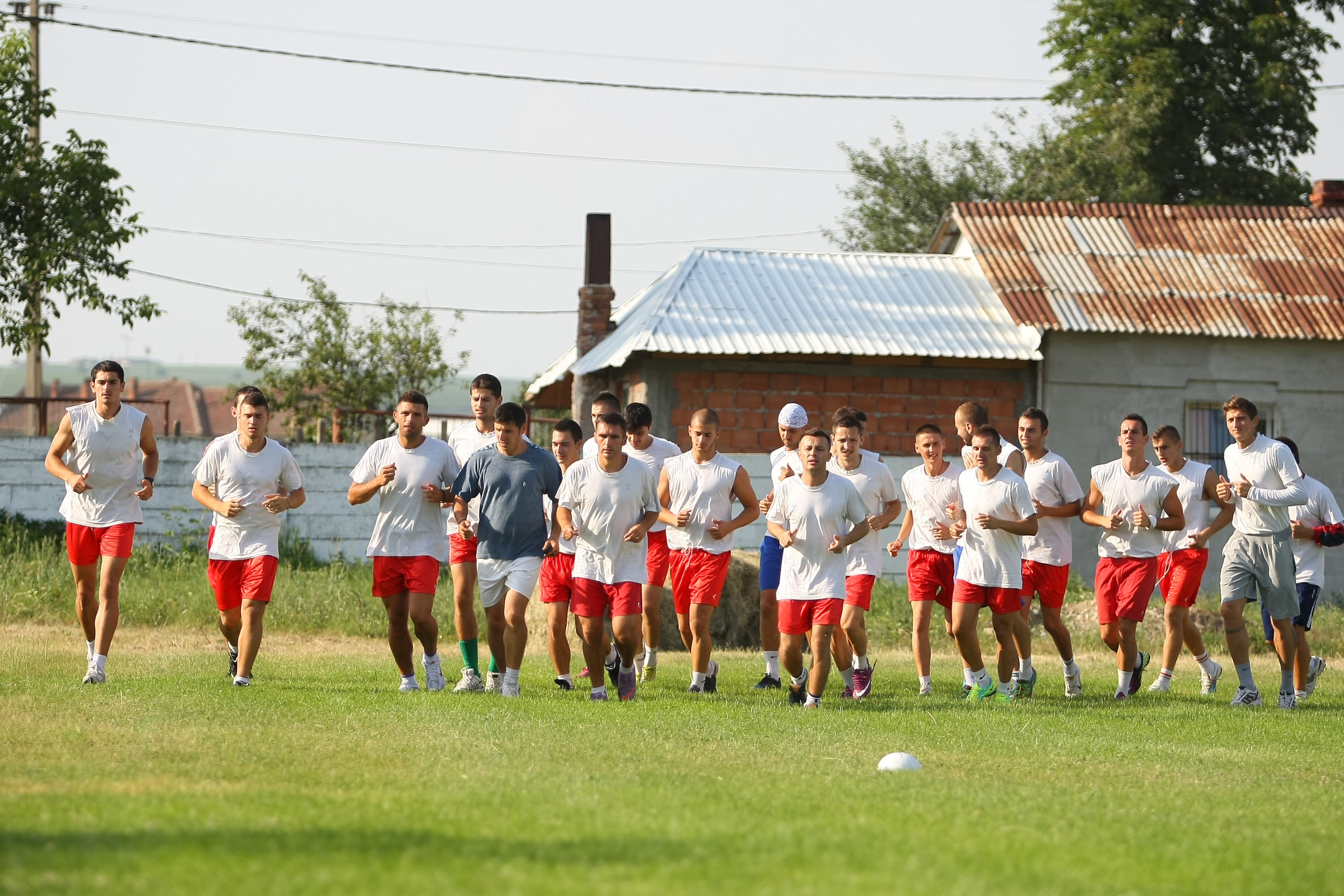 Timisorenii vor sa faca o echipa de Liga I din doua de Liga a III-a
