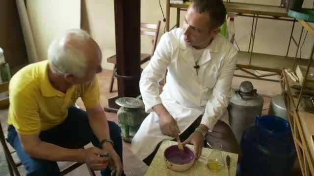 Un roman a descoperit retetele secrete dupa care isi prepareau culorile Van Gogh si Rembrandt