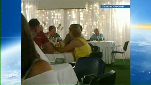 Traian Basescu a luat cina intr-un restaurant din Parcul Herastrau. Medicii i-au verificat mancarea