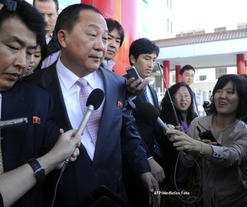 Comandantul armatei nord-coreene, eliberat din functie de catre Kin Jong-un