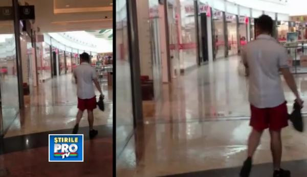 Un mall de langa Bucuresti, invins de furtuna. Oamenii s-au trezit plouati in interior