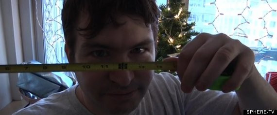 Barbatul care a declansat alarma in aeroport: "Am spus ca nu ascund nicio arma in pantaloni". VIDEO