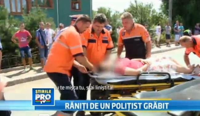 Fetita de 8 ani si mama ei, ranite grav de un politist care se grabea. Victimele, scoase vinovate