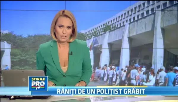 Absolventii de liceu s-au calcat in picioare sa prinda loc la ASE, atrasi de admiterea fara examen