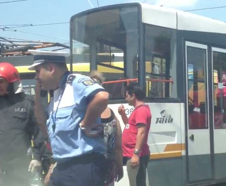 Inspectia Muncii: Cazul din Rahova este accident de munca, un vatman a fost ranit si dus la spital