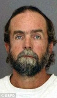 Detaliul care a dus la arestarea unui pedofil, dupa 18 ani de cautari