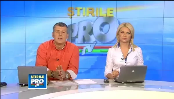 Au plonjat cu masina intr-o prapastie de 15 metri. AFLA ce s-a intamplat