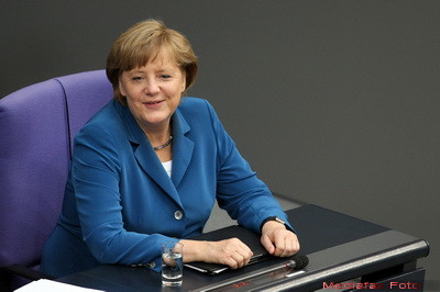 Merkel, acuzata ca nu actioneaza intr-un "stil european".Ce gaura de 300 de miliarde ar fi provocat