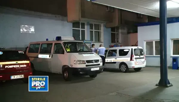 Un motociclist a ajuns in coma la spital dupa ce s-a izbit de barierele unei cai ferate