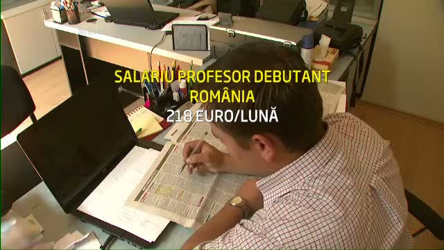 Pentru salariile din Romania, nici profesorii nu mai pun burta pe carte. Dezastru la definitivat