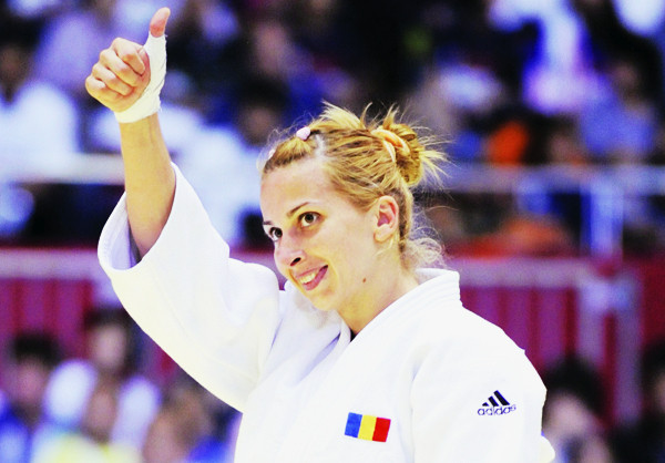 Drumul spre aur. Campionii la judo au pornit spre Londra