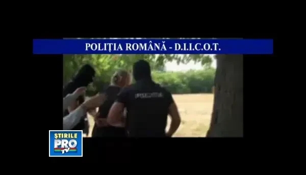 Traficanta de droguri retinuta de politisti dupa ce a fost prinsa cu 300 de grame de amfetamina