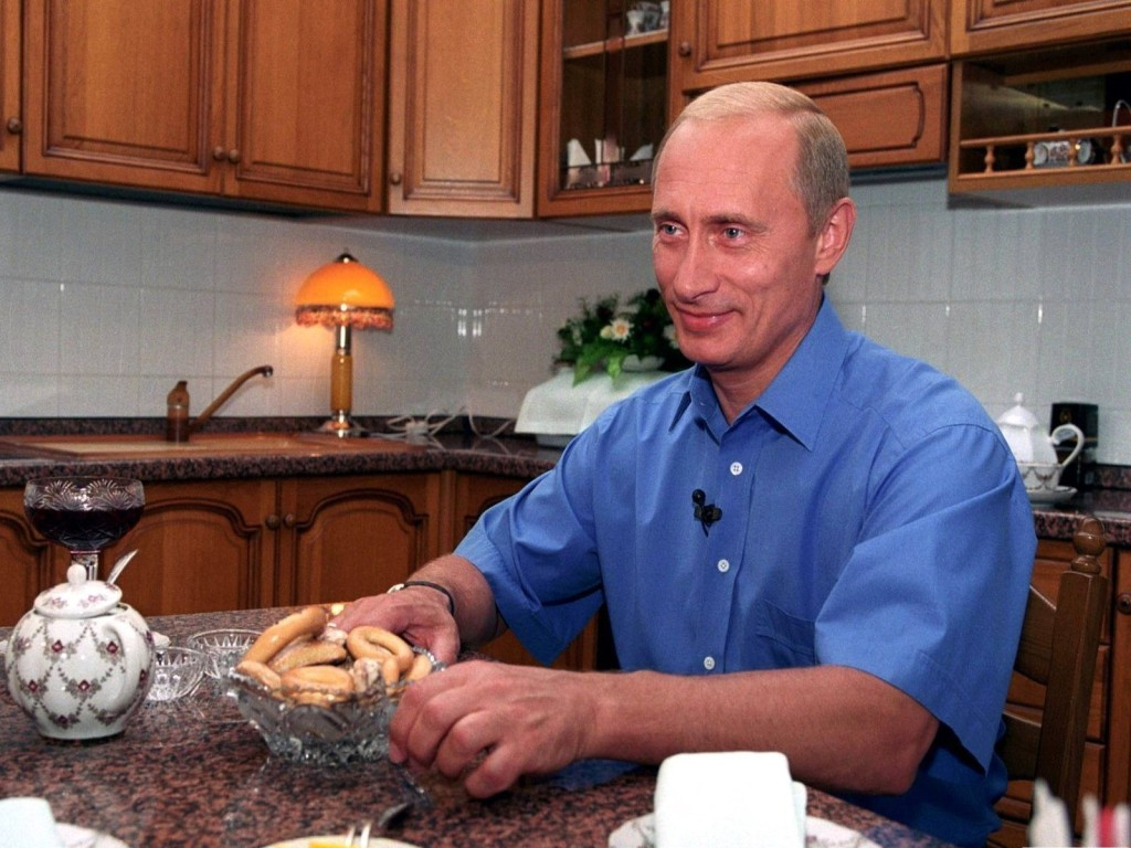 Putin are un OM care ii gusta mancarea: ASTEA sunt preferintele culinare ale celor mai puternici oameni ai LUMII: