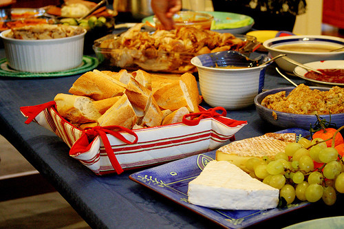 Inspectorii OPC Cluj au gasit sute de kilograme de alimete expirate in restaurantele din oras