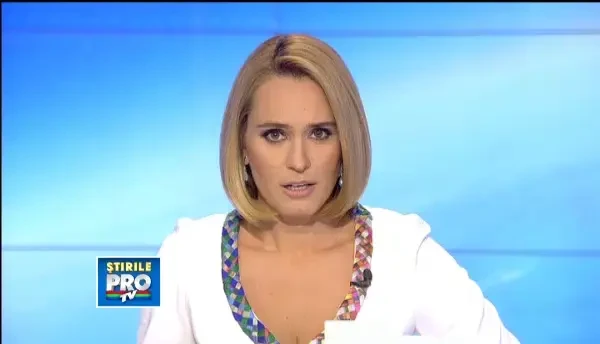 Un miracol si o noua viata pentru Elena, fetita de 4 ani cu o tumora de peste un kilogram