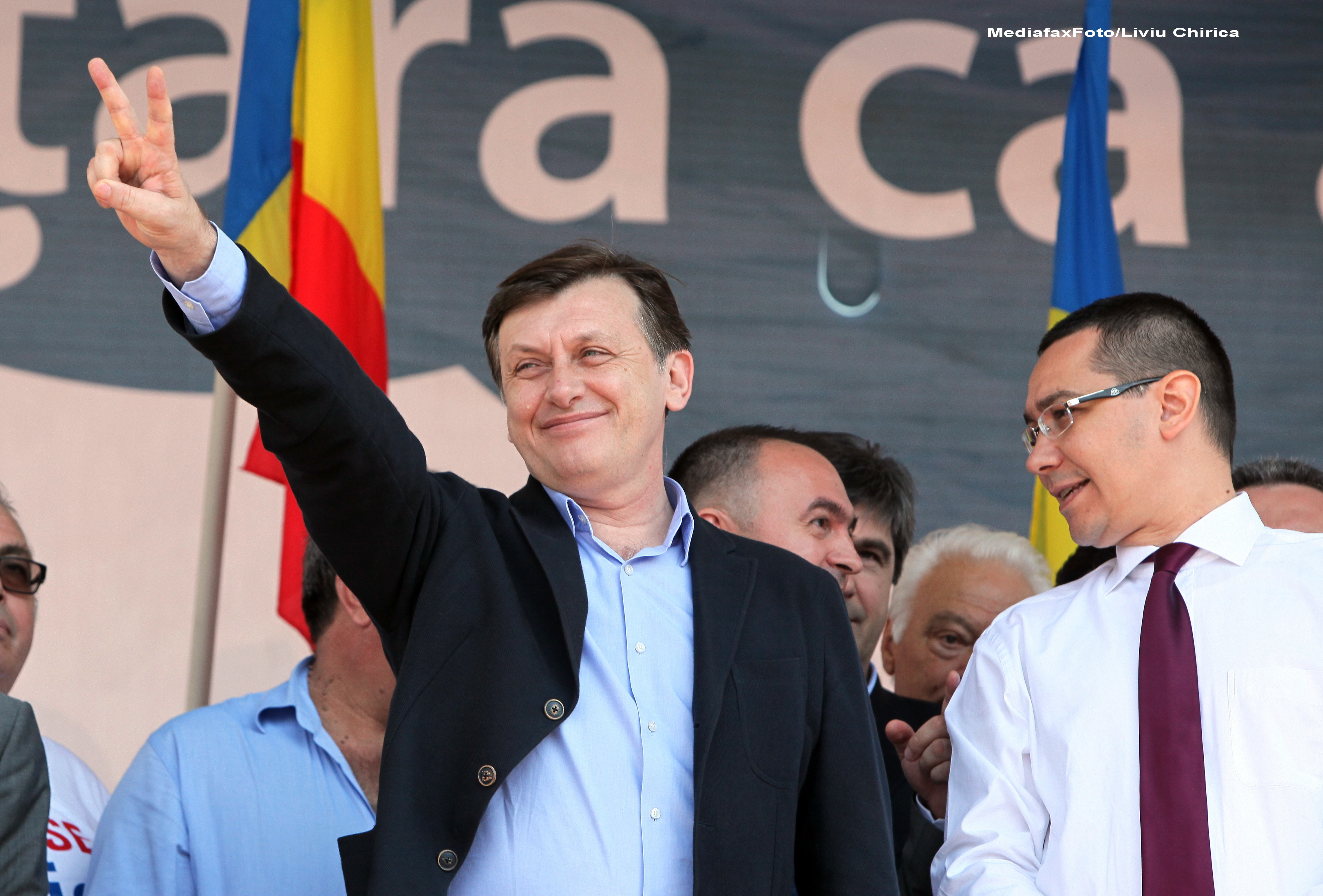 Antonescu: Daca Ponta o desemneaza pe Kovesi, ce facem, rupem USL? Poate e si asta o varianta