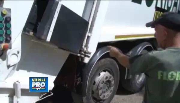 Un barbat din Satu-Mare a ramas fara mana din cauza unui utilaj de colectare a deseurilor