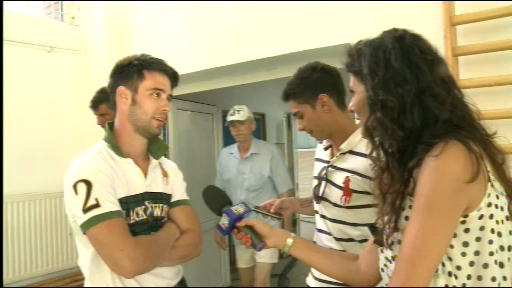 Din club, direct la vot pentru o poza pe Facebook. "Am vrut sa dam si check-in, dar nu stiam cum"