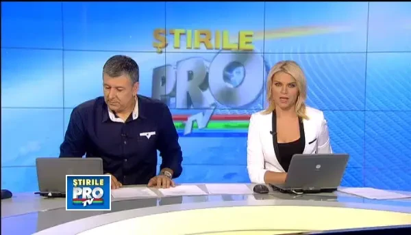 Ion Iliescu a votat la Liceul Jean Monnet. S-a intalnit cu sotia si fiii lui Adrian Nastase