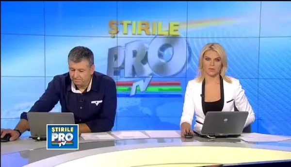 Ion Iliescu a votat la Liceul Jean Monnet. S-a intalnit cu sotia si fiii lui Adrian Nastase