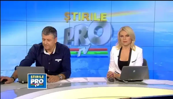 REFERENDUM 2012. Pana de curent la Liceul A. D. Xenopol, unde obisnuia sa voteze Traian Basescu 2